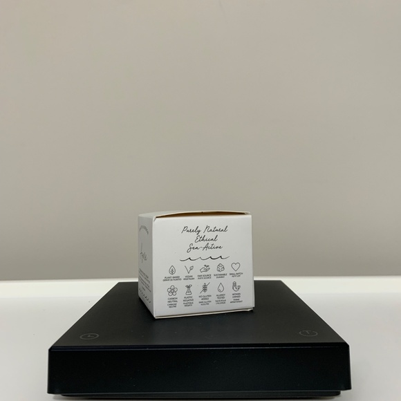 Earth Harbor Azure Regenerative Neck Creme w Copper Peptides 2 Fl Oz 60 mL NIB - Picture 3 of 6